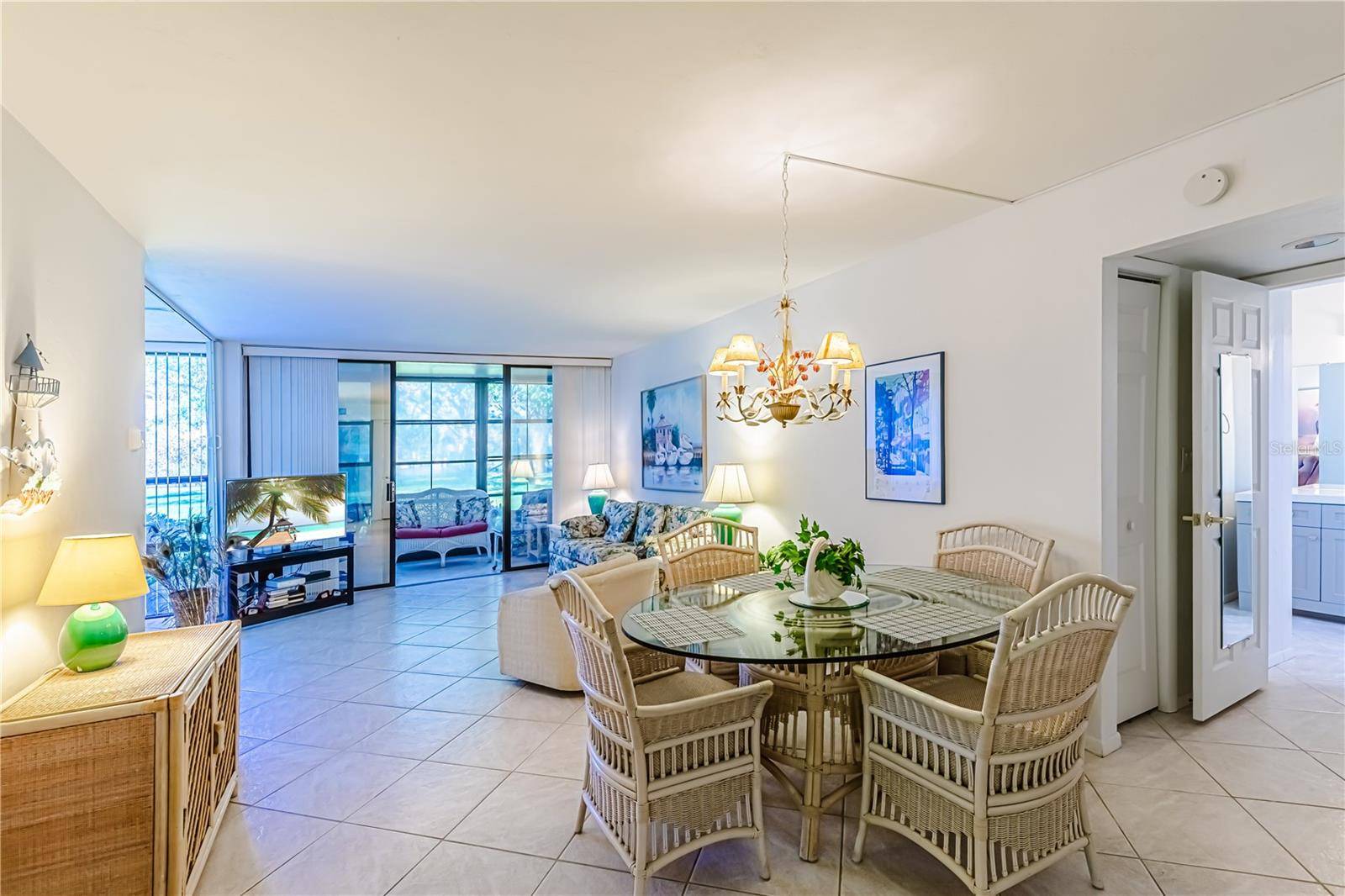 Venice, FL 34285,612 BIRD BAY DR S #114