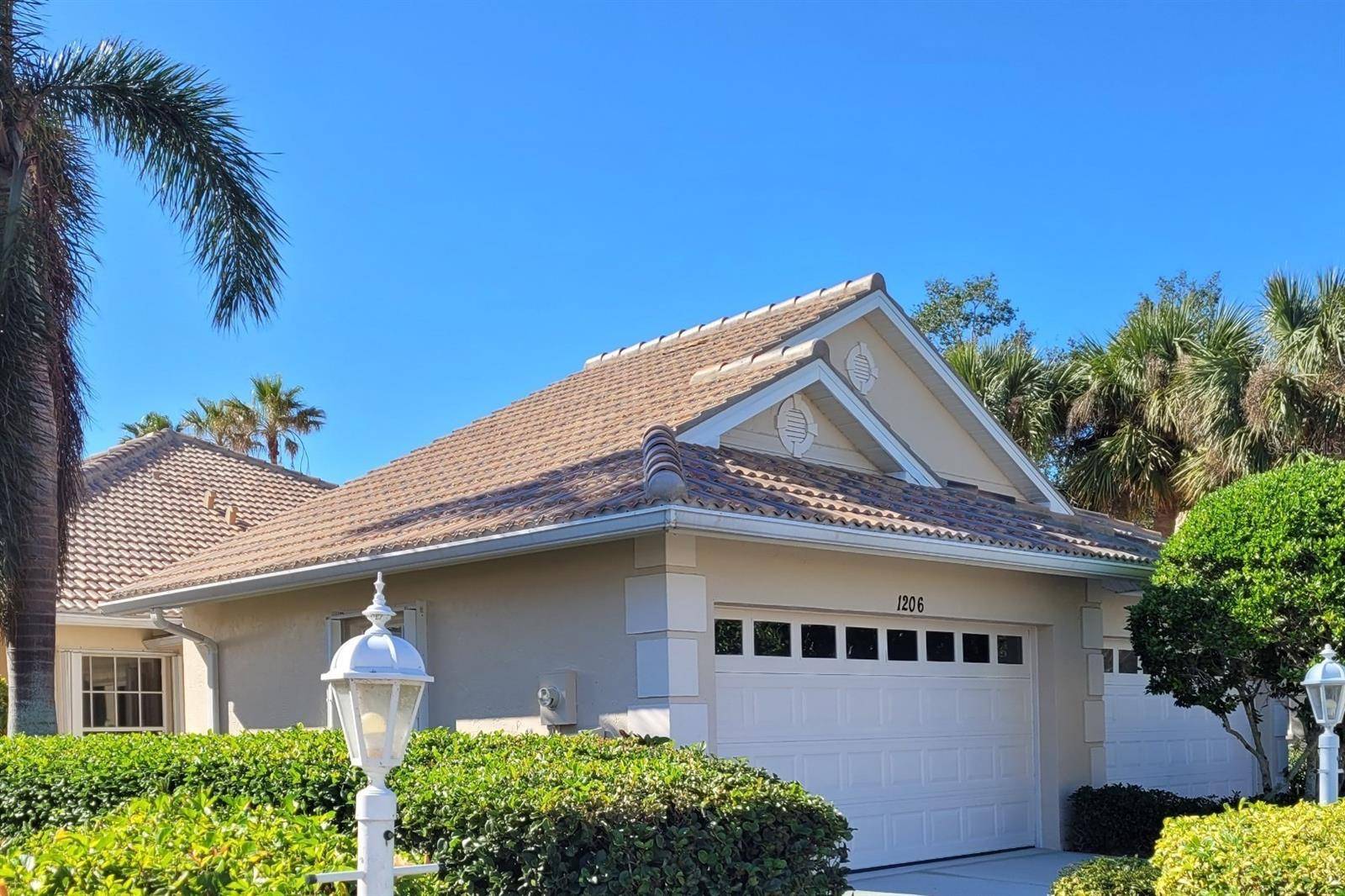 Venice, FL 34292,1206 BERKSHIRE CIR