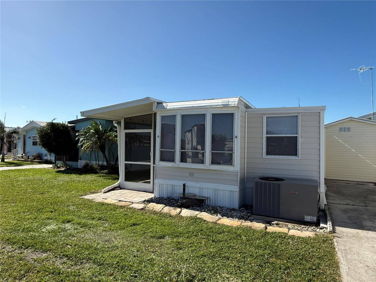 Englewood, FL 34224,1475 FLAMINGO DR #323