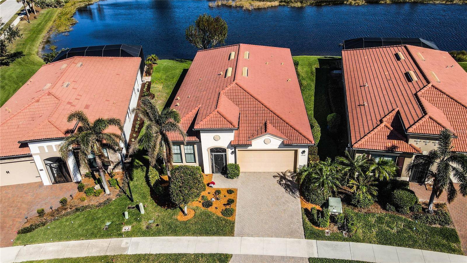 Venice, FL 34293,23739 WAVERLY CIR