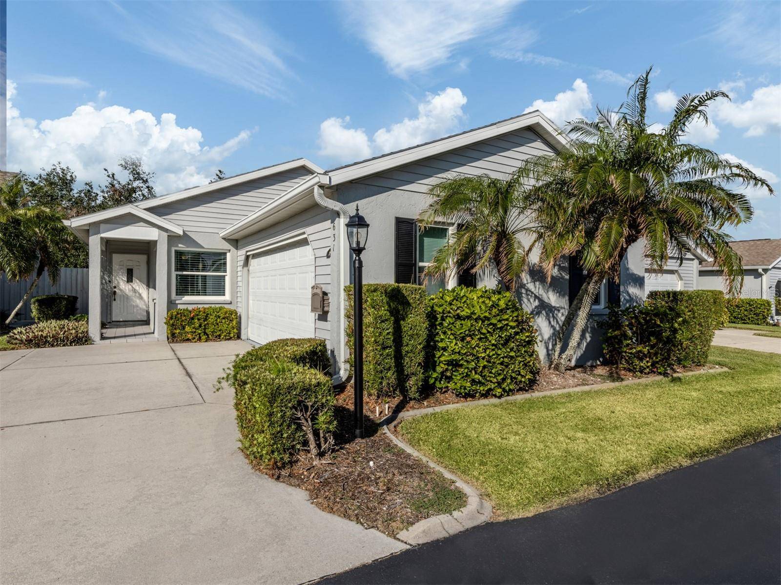 Venice, FL 34292,631 IRONWOOD CIR #148