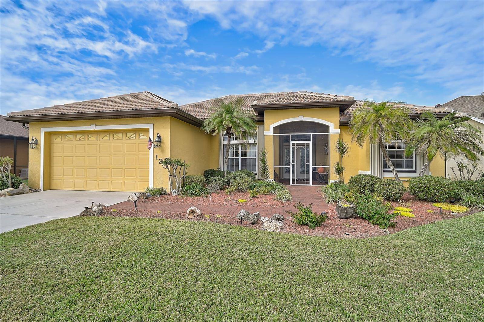 Venice, FL 34292,125 ARECA PALM CT