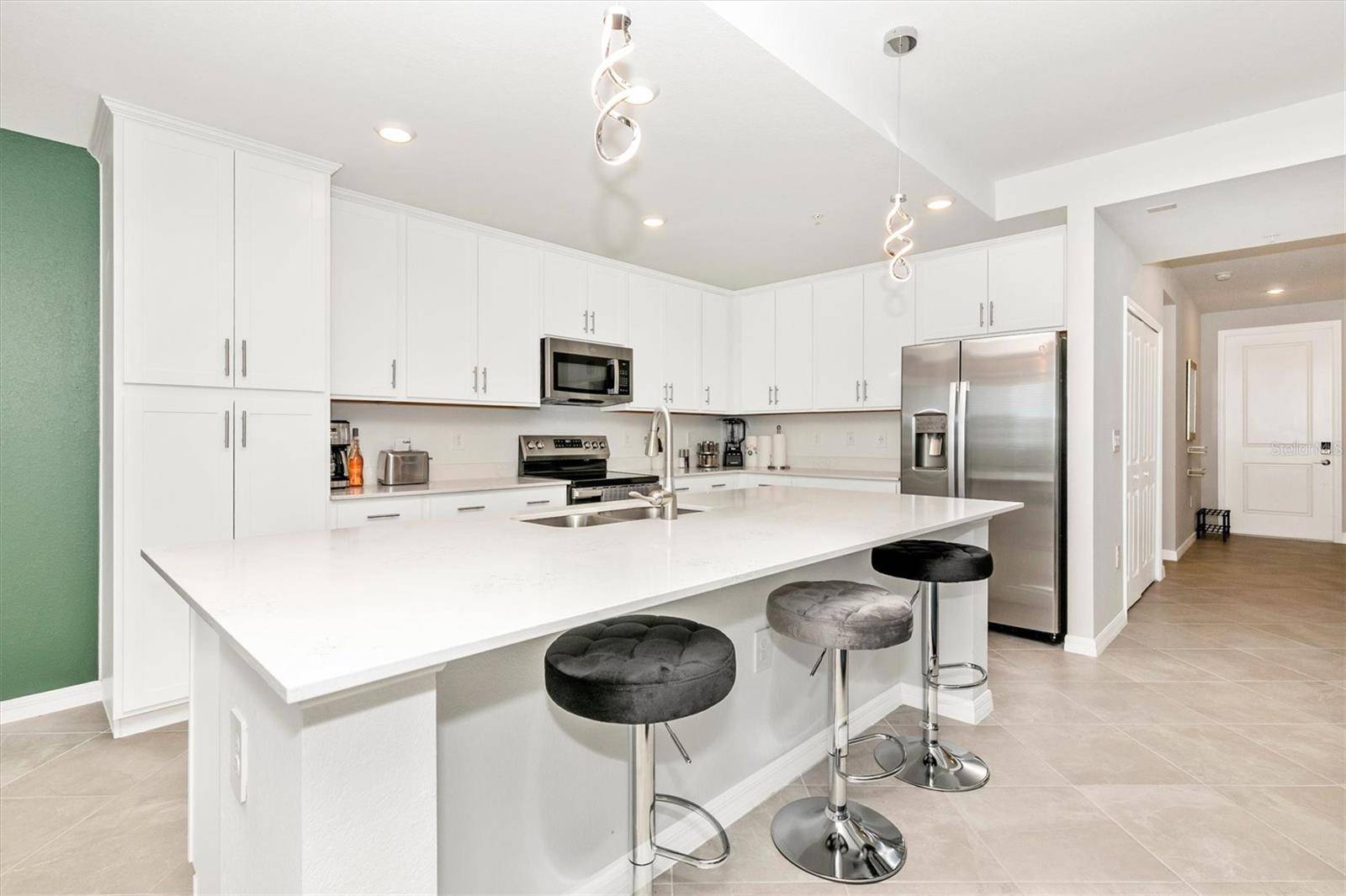 Venice, FL 34293,17565 OPAL SAND DR #102