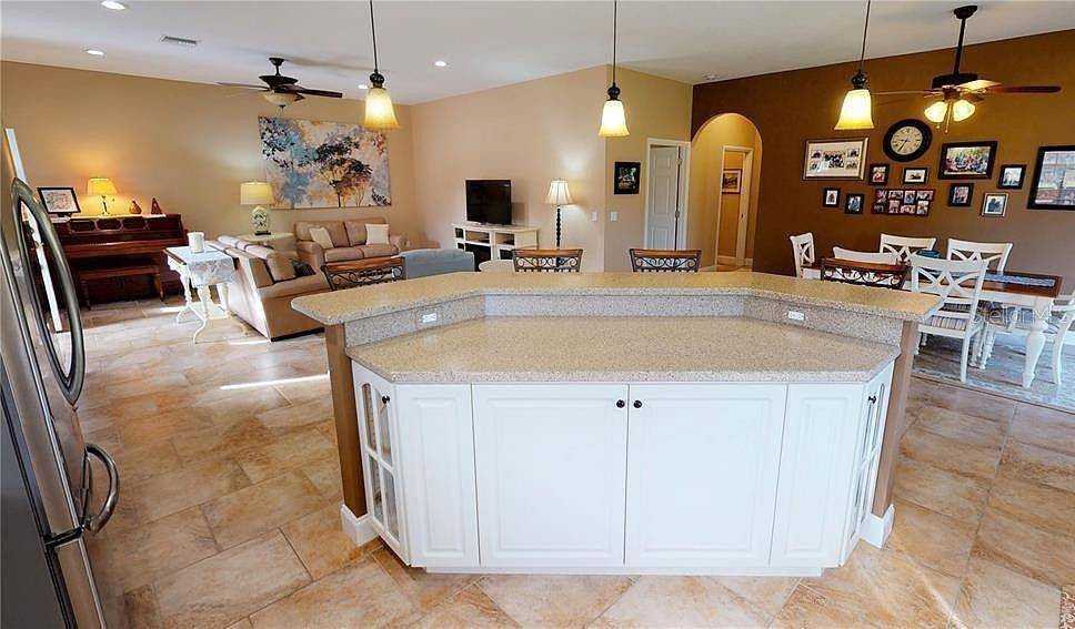 Port Charlotte, FL 33980,3210 ROWLAND DR
