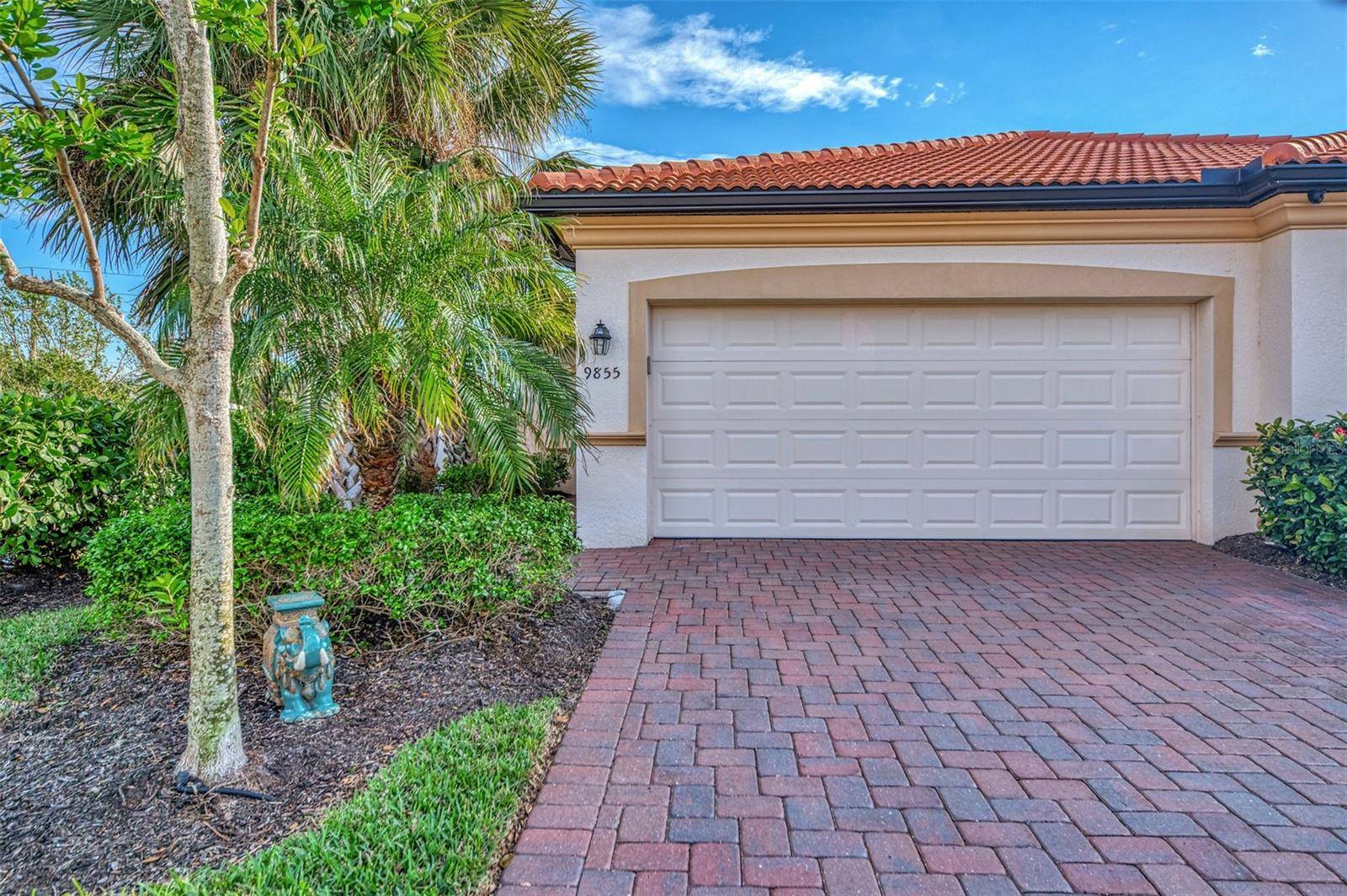 Venice, FL 34292,9855 HAZE DR
