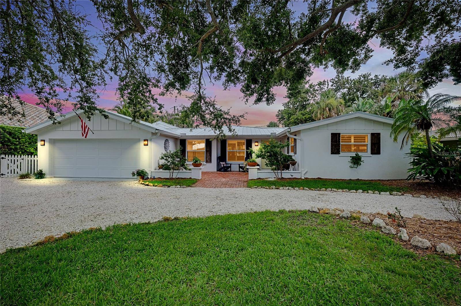 Venice, FL 34285,705 ARMADA RD N