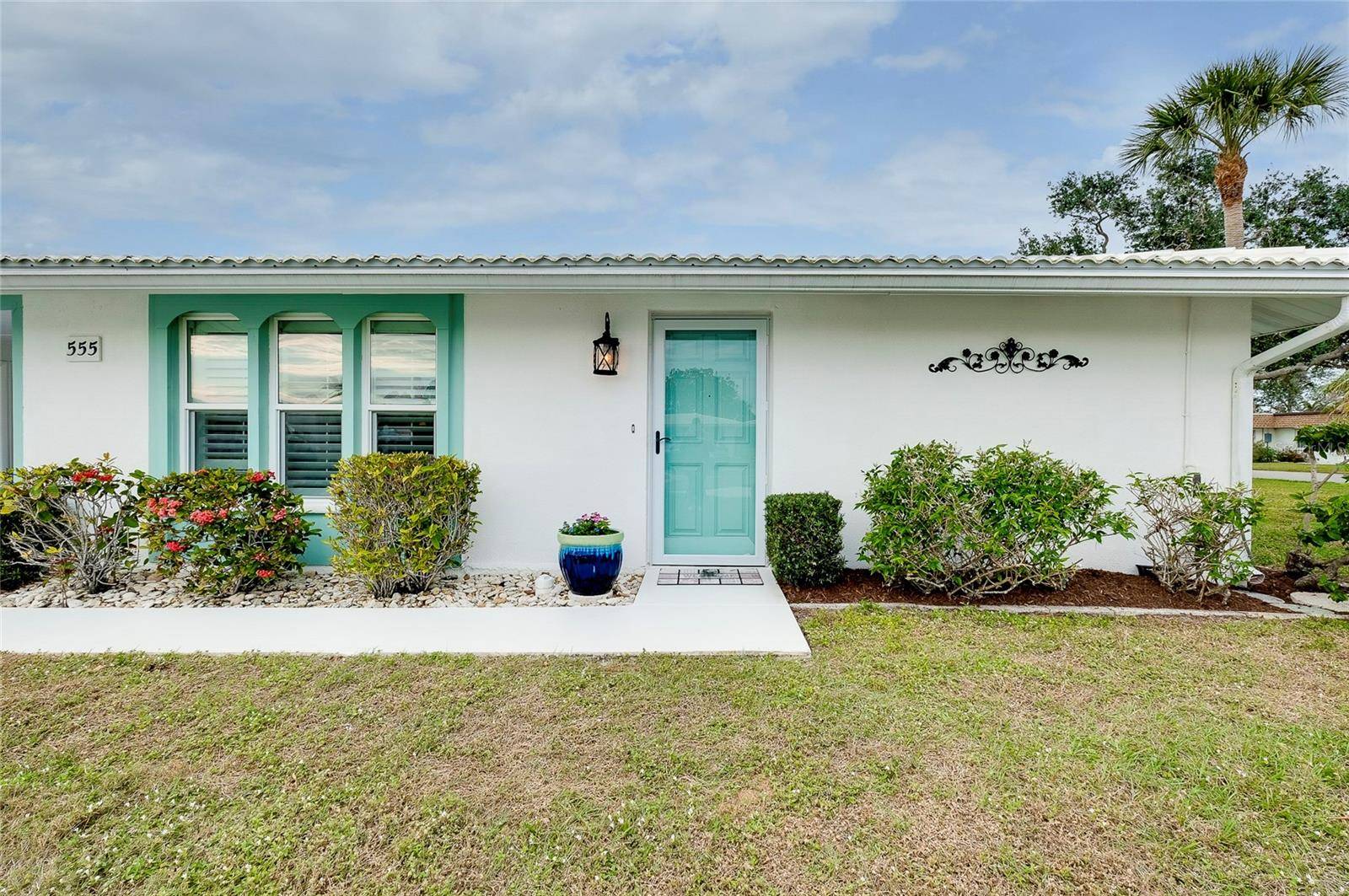 Venice, FL 34293,555 CIRCLEWOOD DR #T10