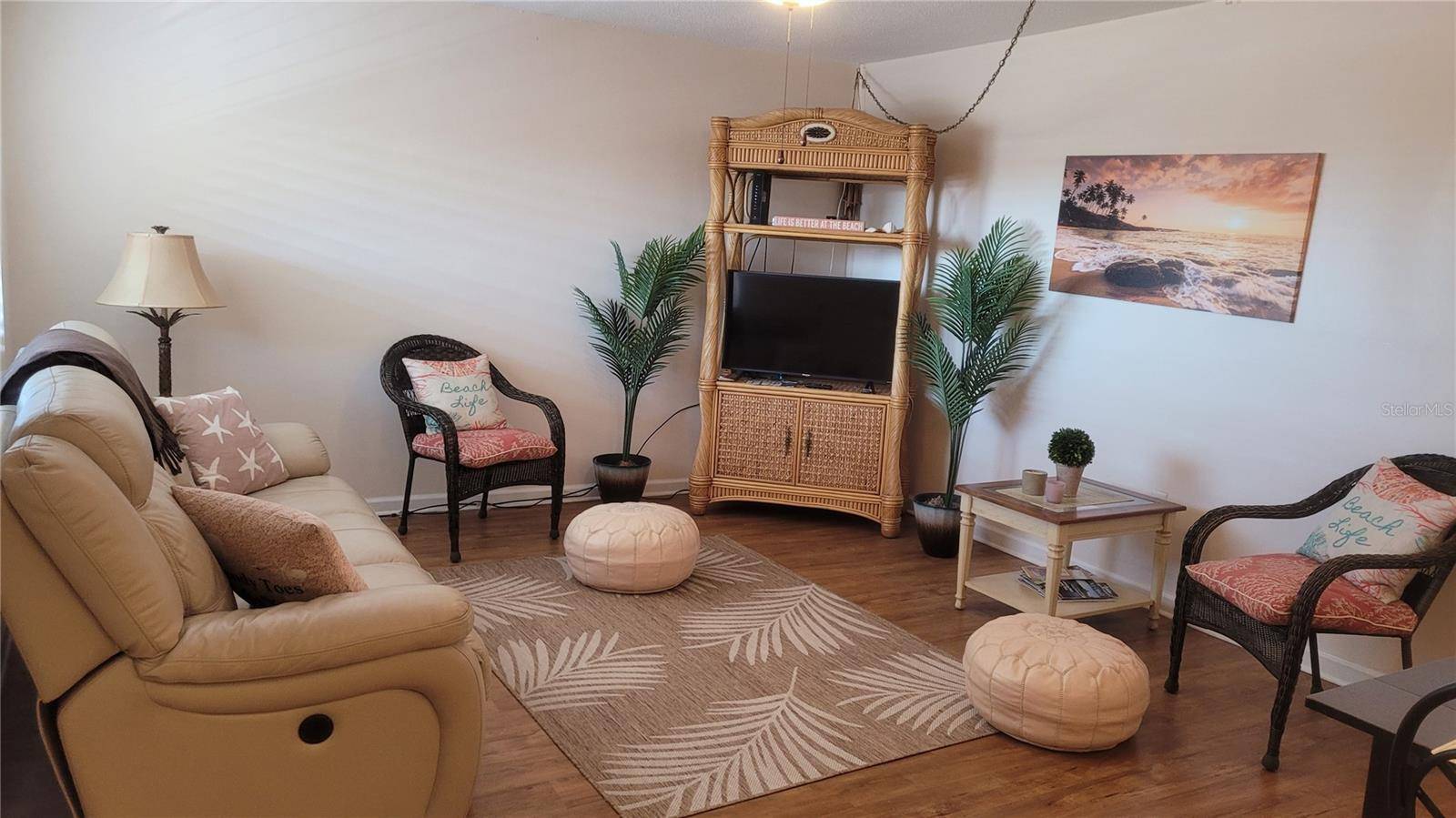 Venice, FL 34285,300 BASE AVE E #123