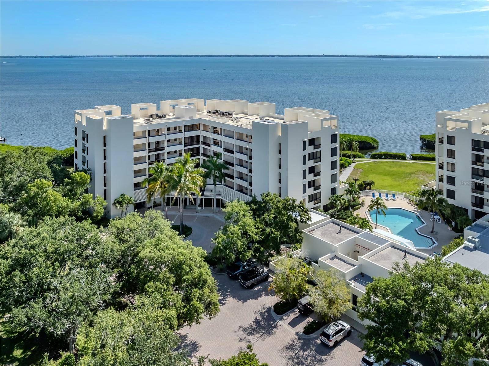 Longboat Key, FL 34228,2020 HARBOURSIDE DR #424