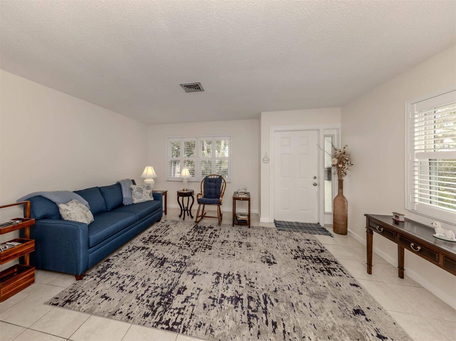 Venice, FL 34285,214 FIELD AVE E #1