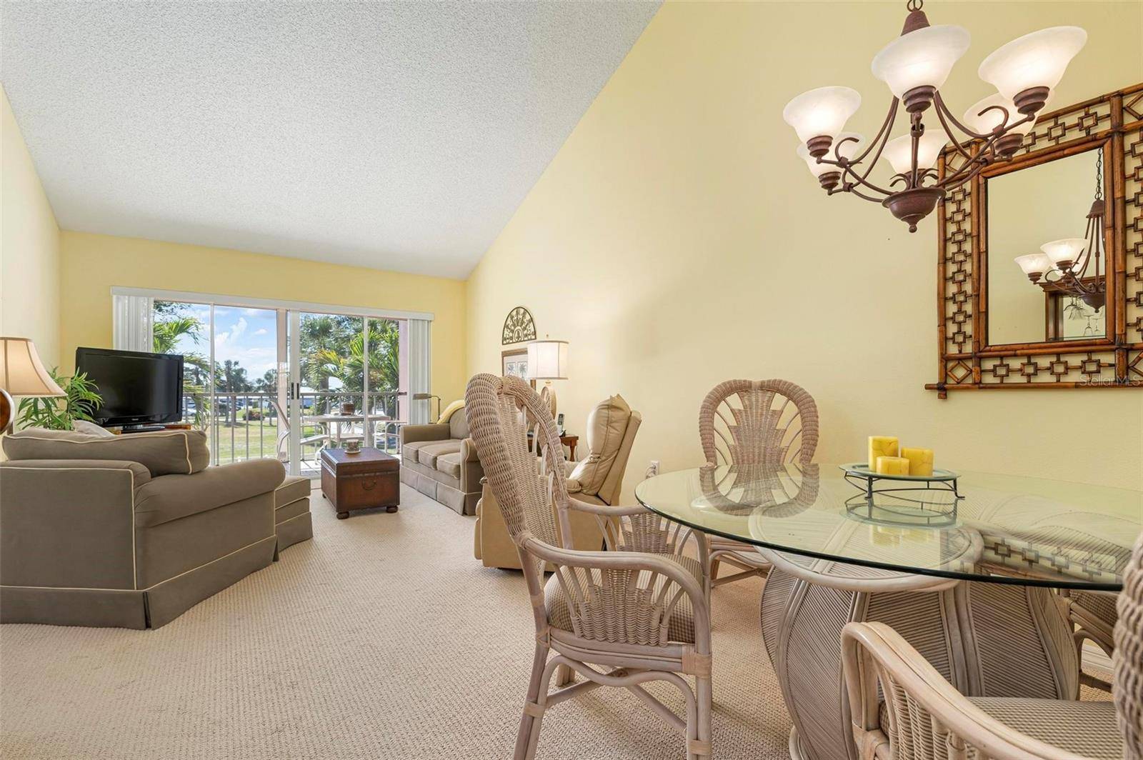 Venice, FL 34293,458 CERROMAR RD #483