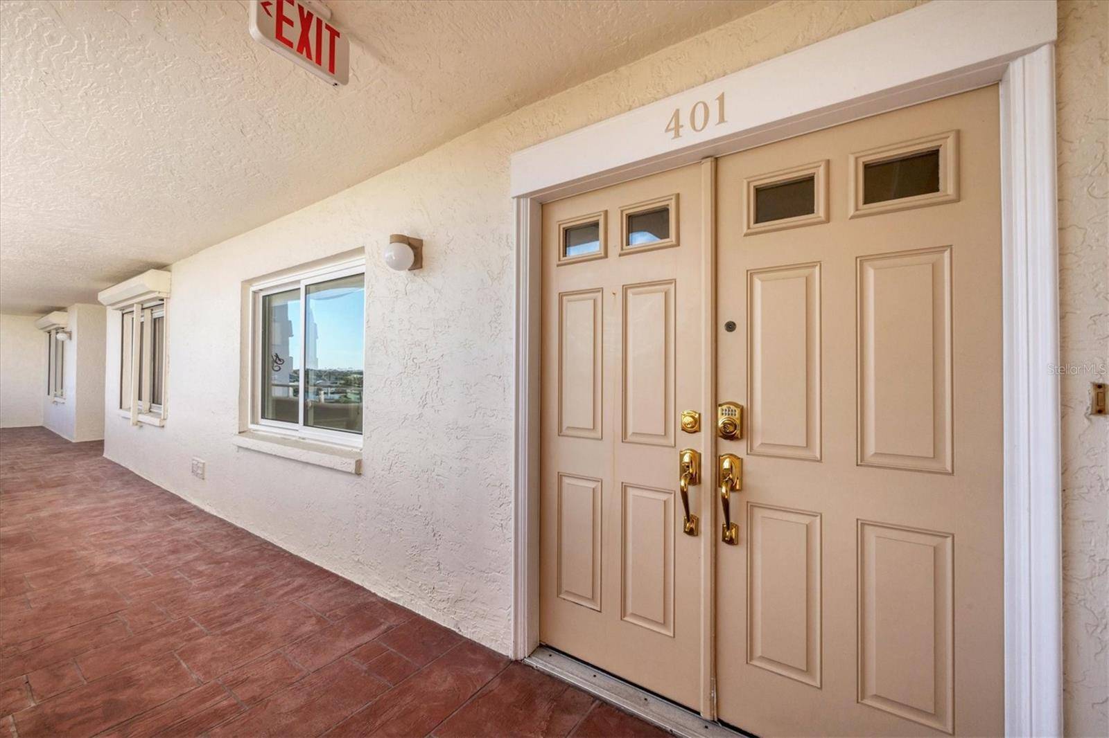 Venice, FL 34285,550 W FLAMINGO #401