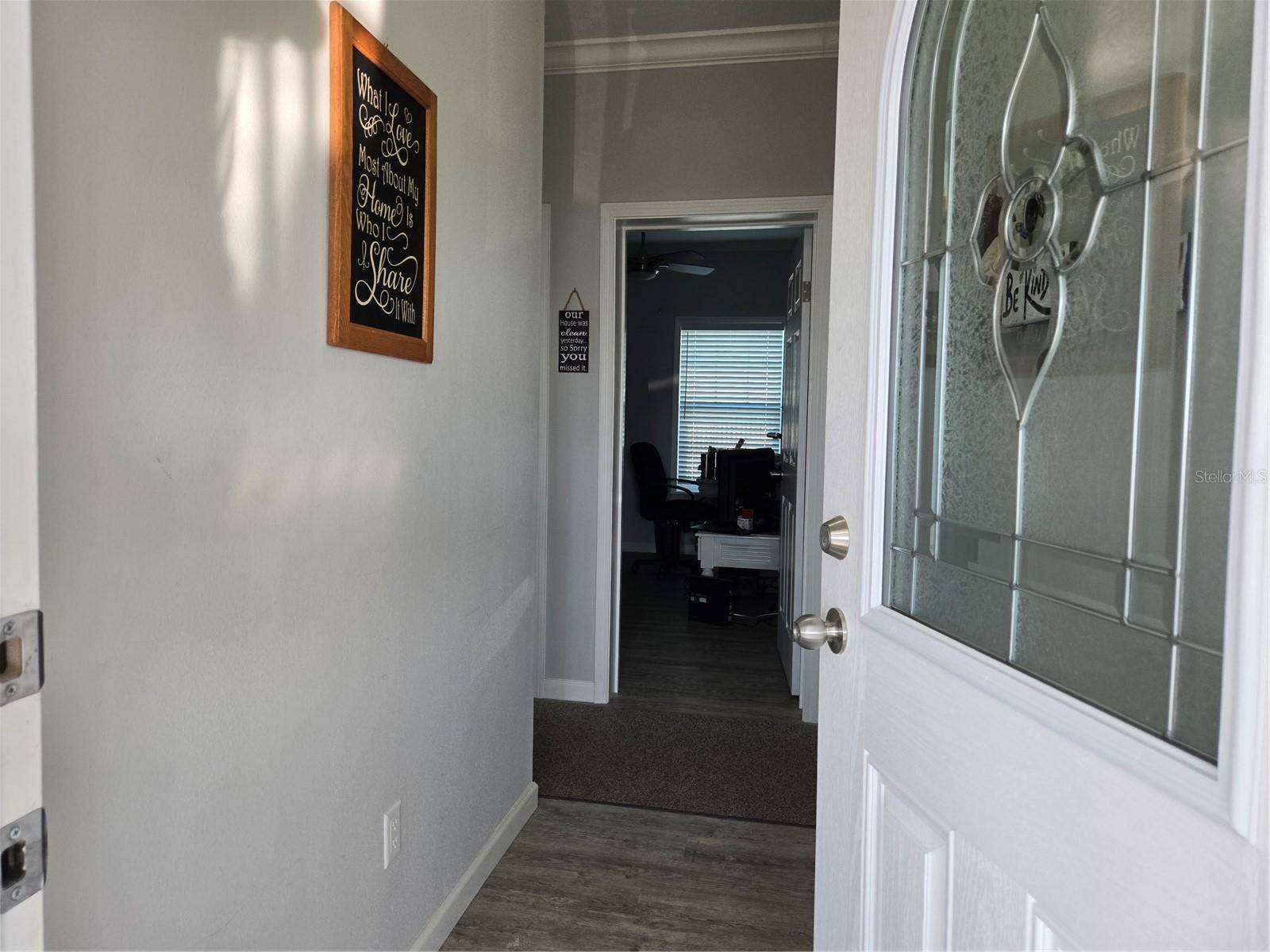 Venice, FL 34285,530 WALNUT CIR