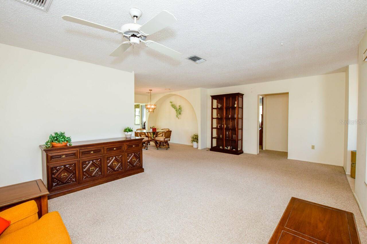 Venice, FL 34293,2221 BAL HARBOUR DR