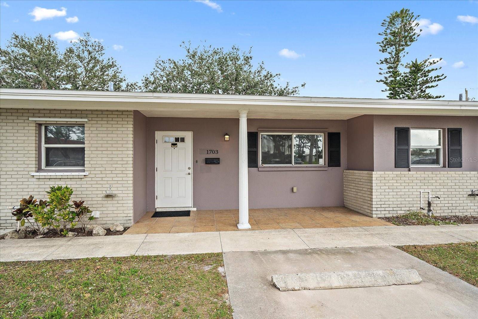 Venice, FL 34293,1703 BAL HARBOUR DR #2
