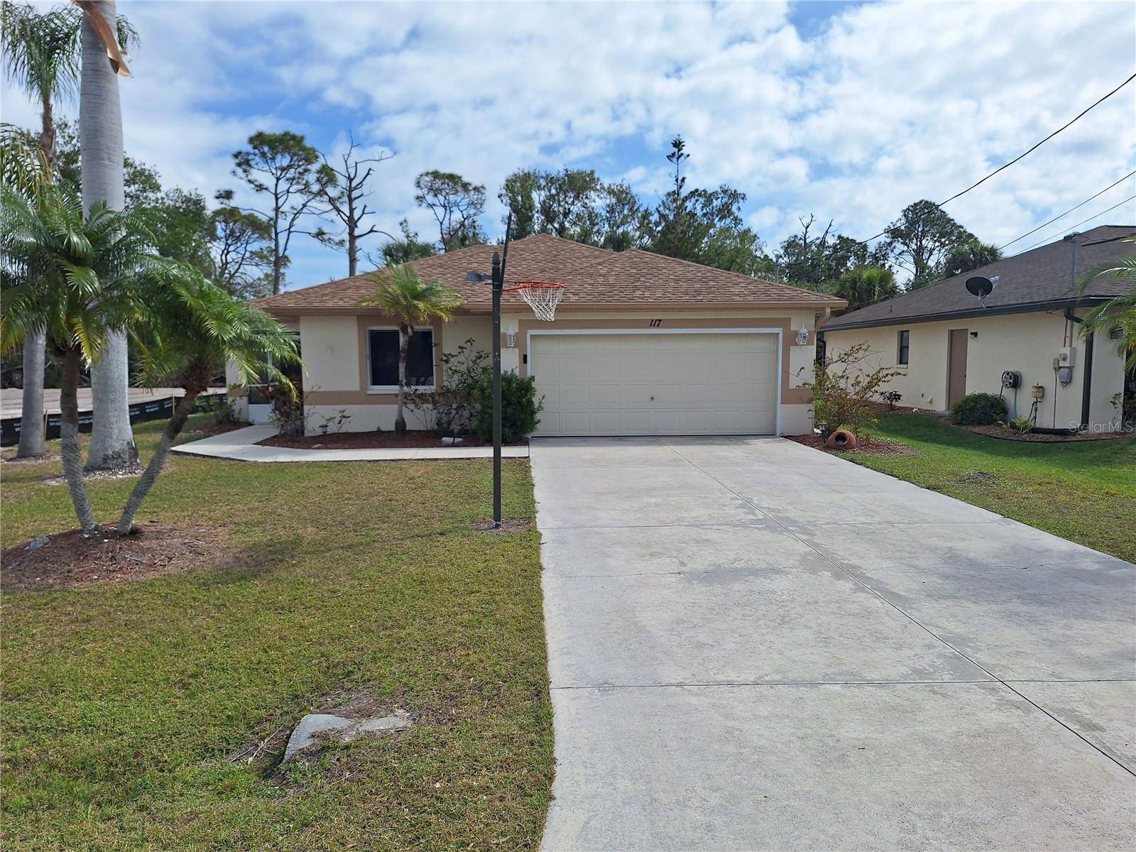 Rotonda West, FL 33947,117 SIESTA RD
