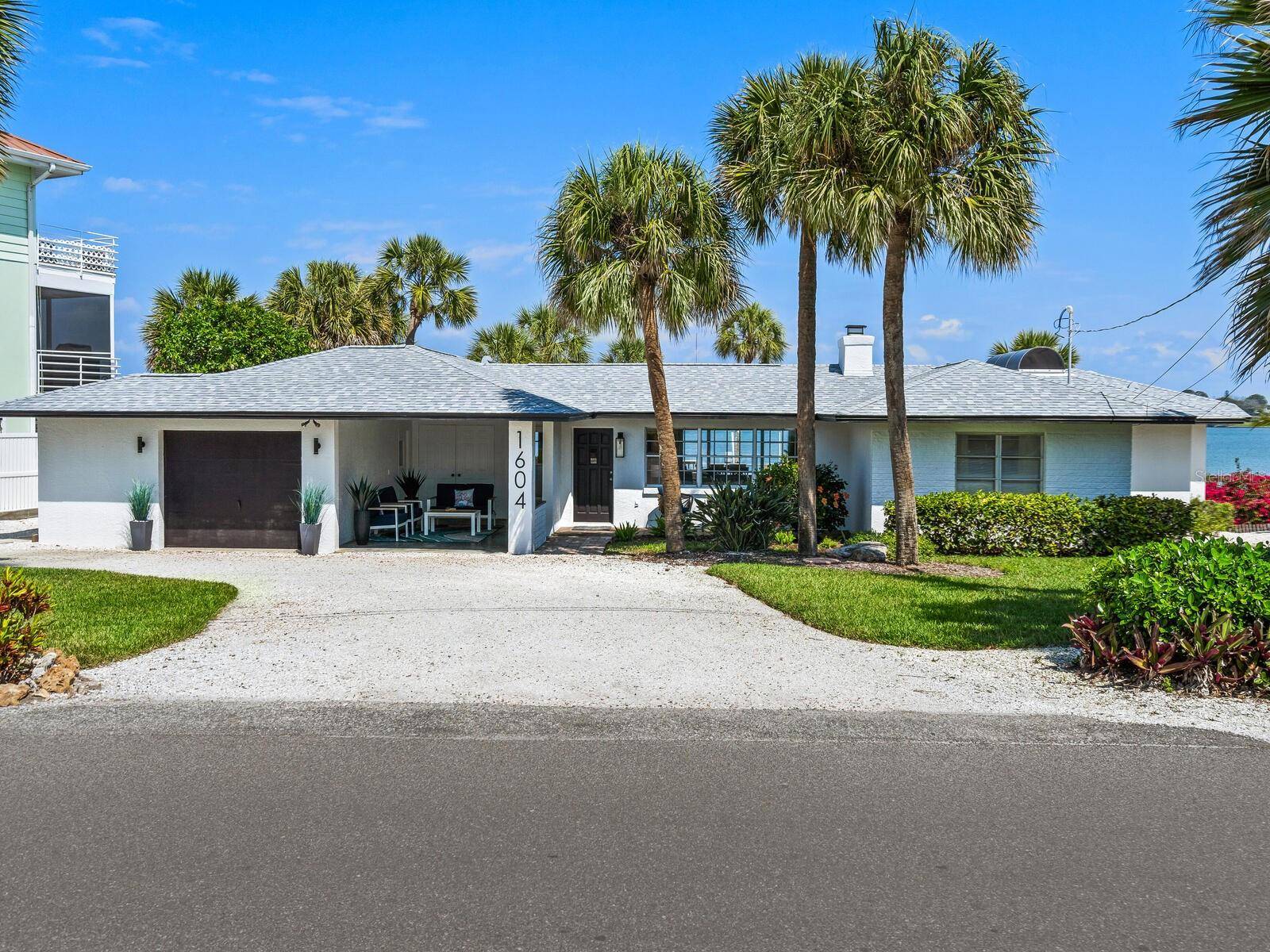 Nokomis, FL 34275,1604 CASEY KEY RD