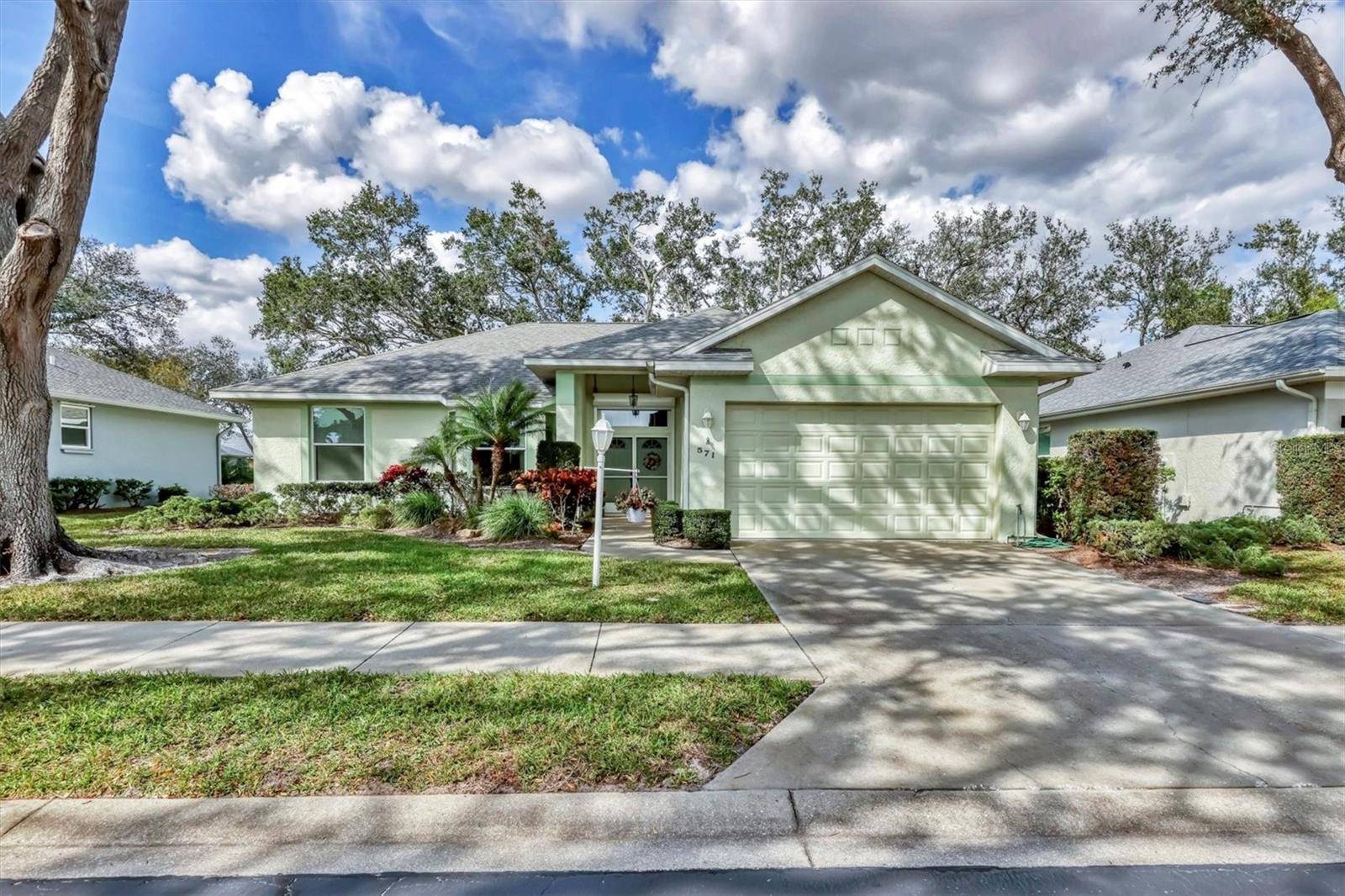 Venice, FL 34292,571 CATALINA ISLES CIR