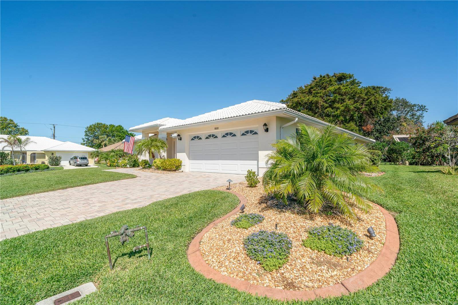 Venice, FL 34293,Address not disclosed