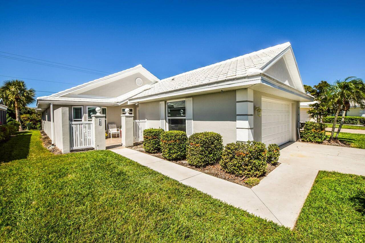 Venice, FL 34293,782 HARRINGTON LAKE DR N #99