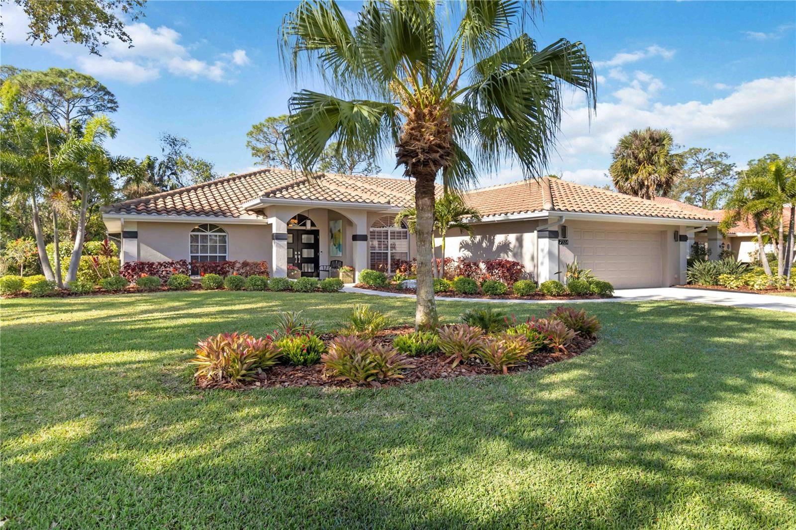 Sarasota, FL 34243,7324 LINKS CT