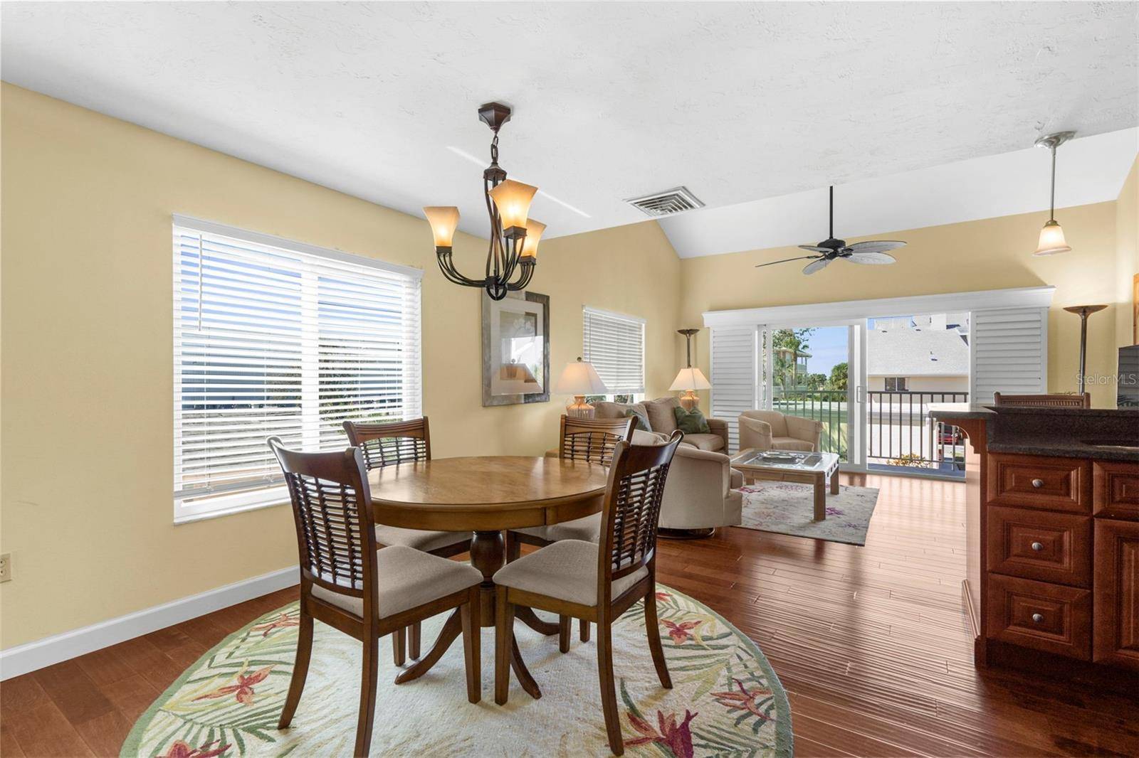 Nokomis, FL 34275,109 BAYSHORE RD #10