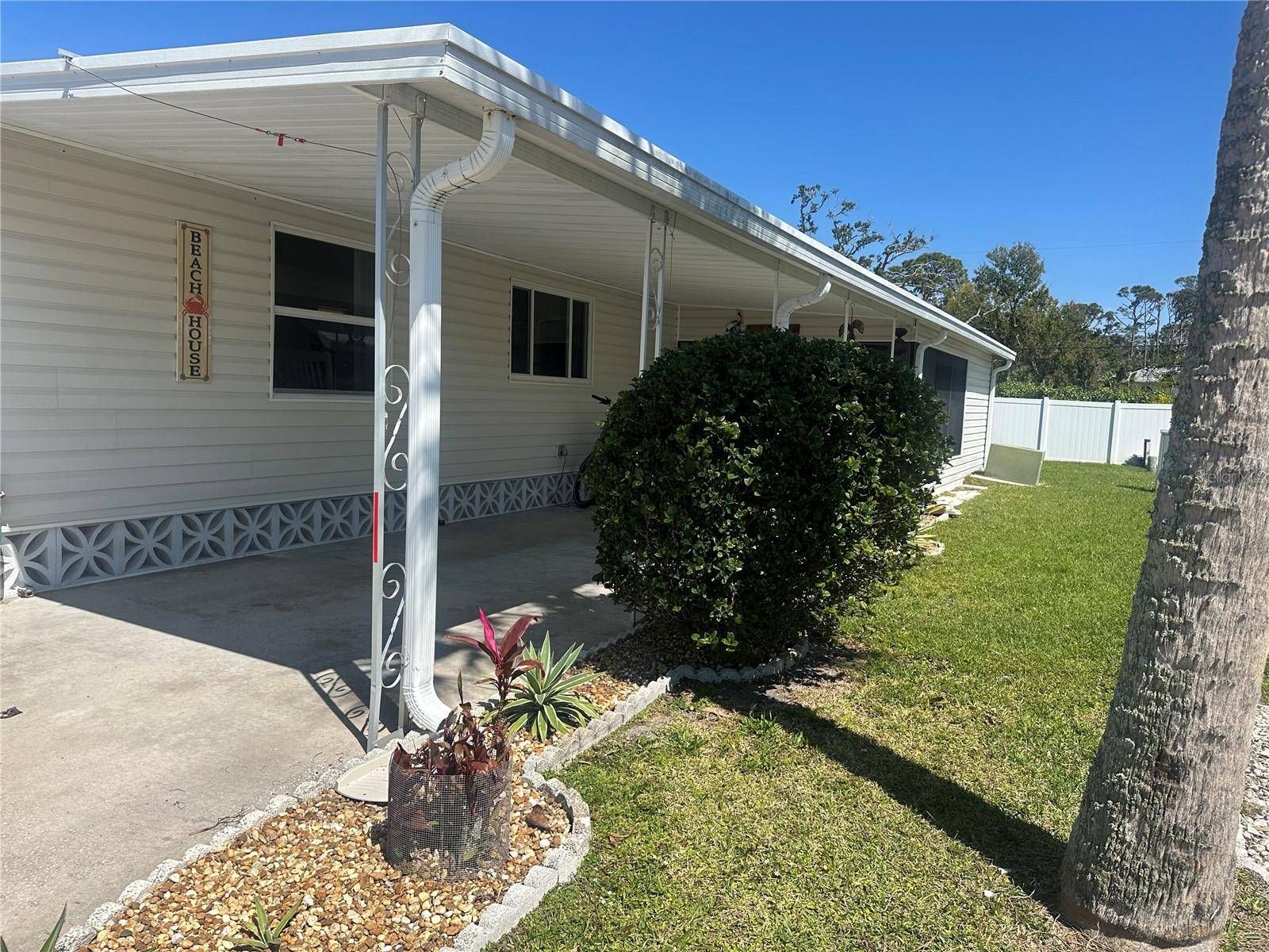 Venice, FL 34293,6011 PEONY RD