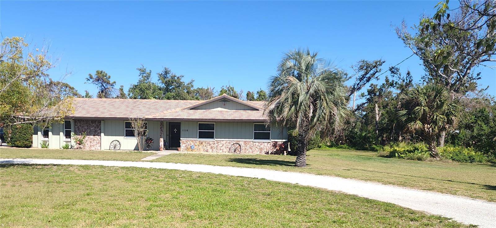 Englewood, FL 34223,1110 GLADSTONE BLVD