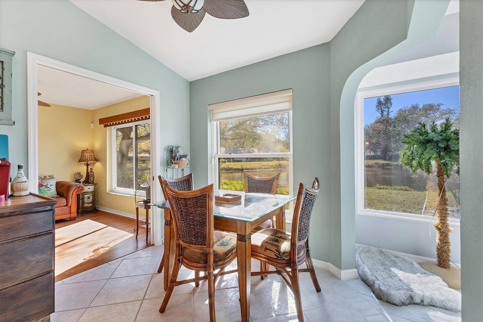 Venice, FL 34293,109 SOUTHAMPTON PL N #245