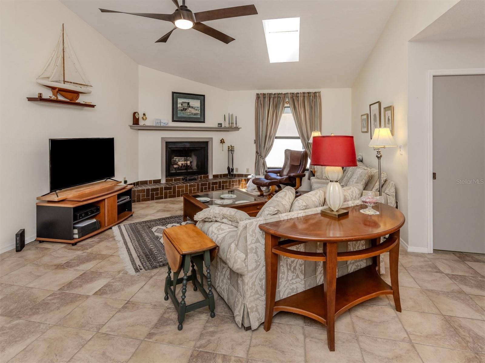 Venice, FL 34285,1229 WATERSIDE LN