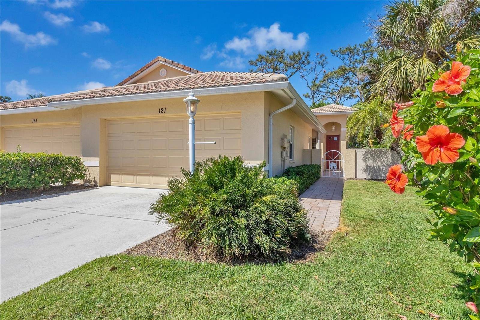 Venice, FL 34292,121 AUBURN WOODS CIR