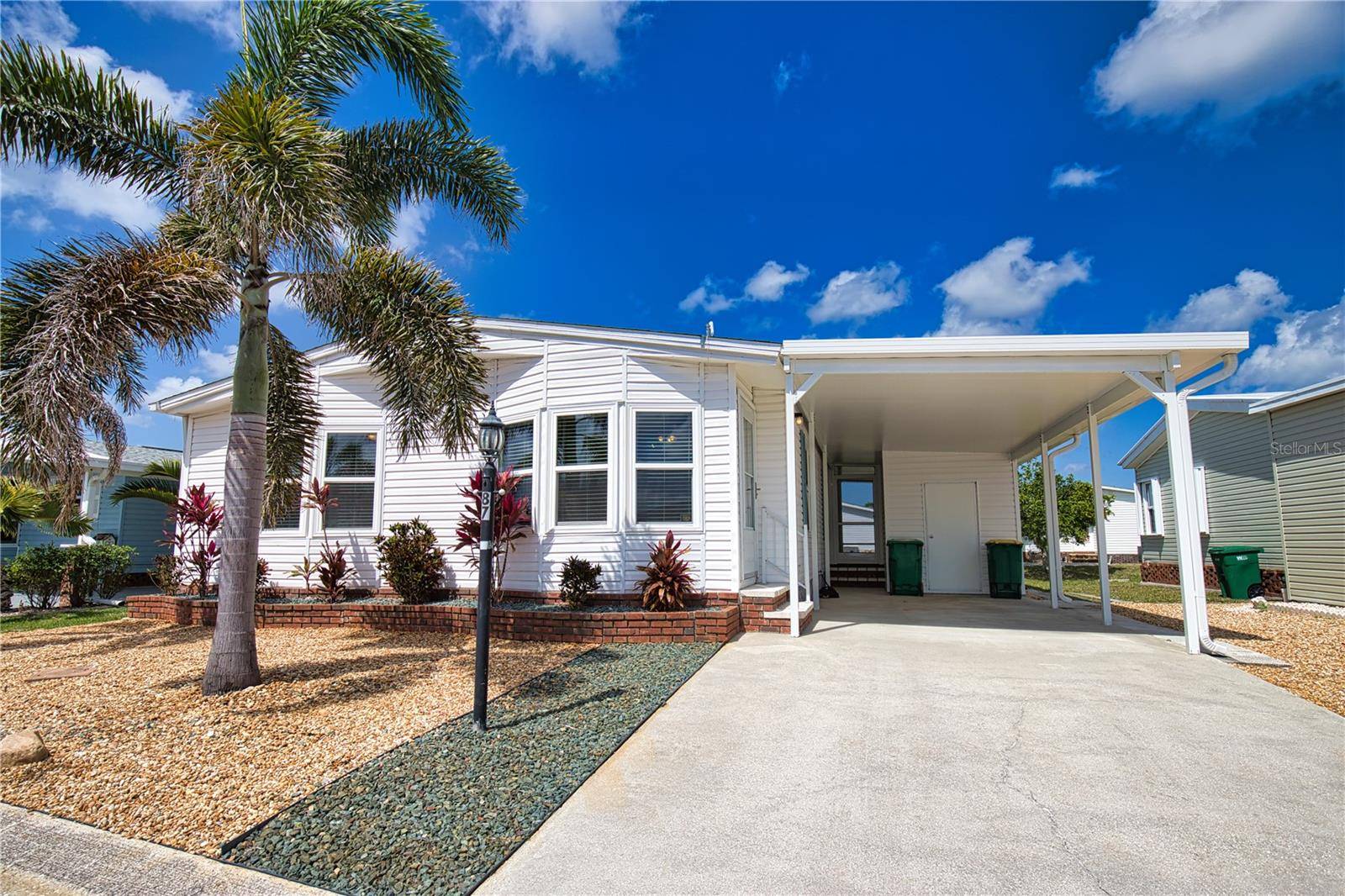Punta Gorda, FL 33955,15550 BURNT STORE RD #87