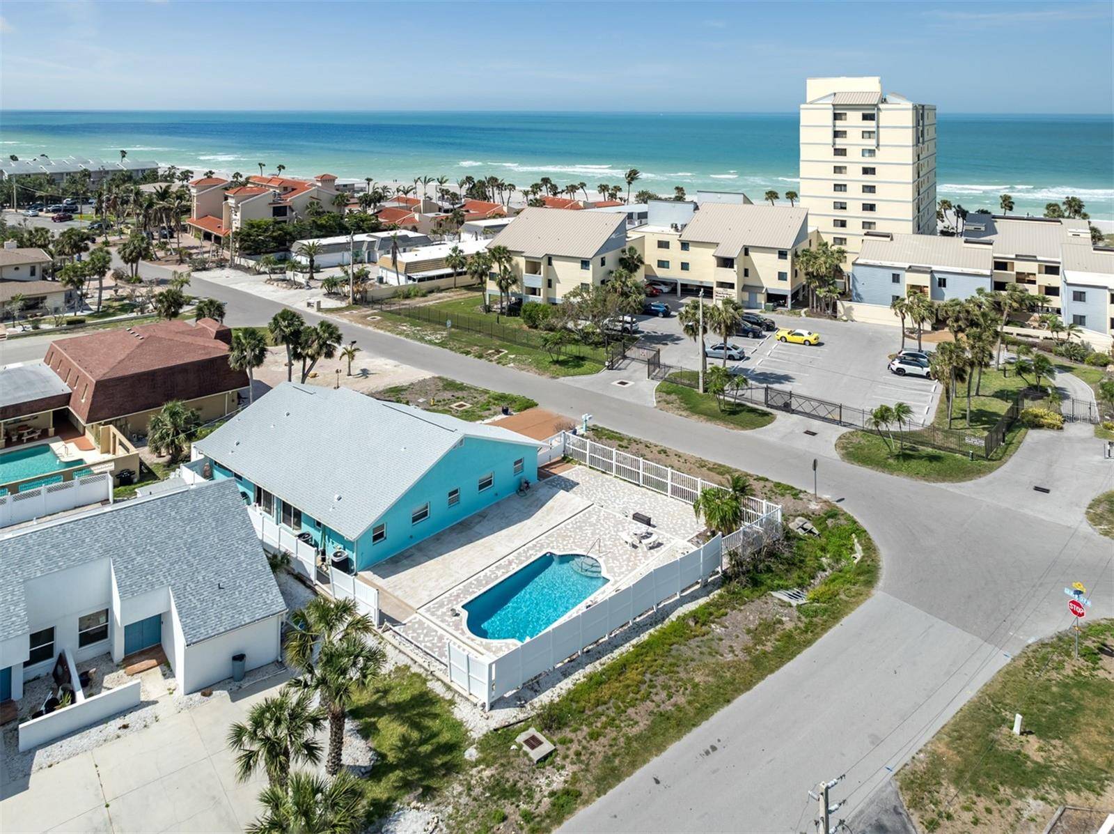 Venice, FL 34285,703 & 705 GOLDEN BEACH BLVD
