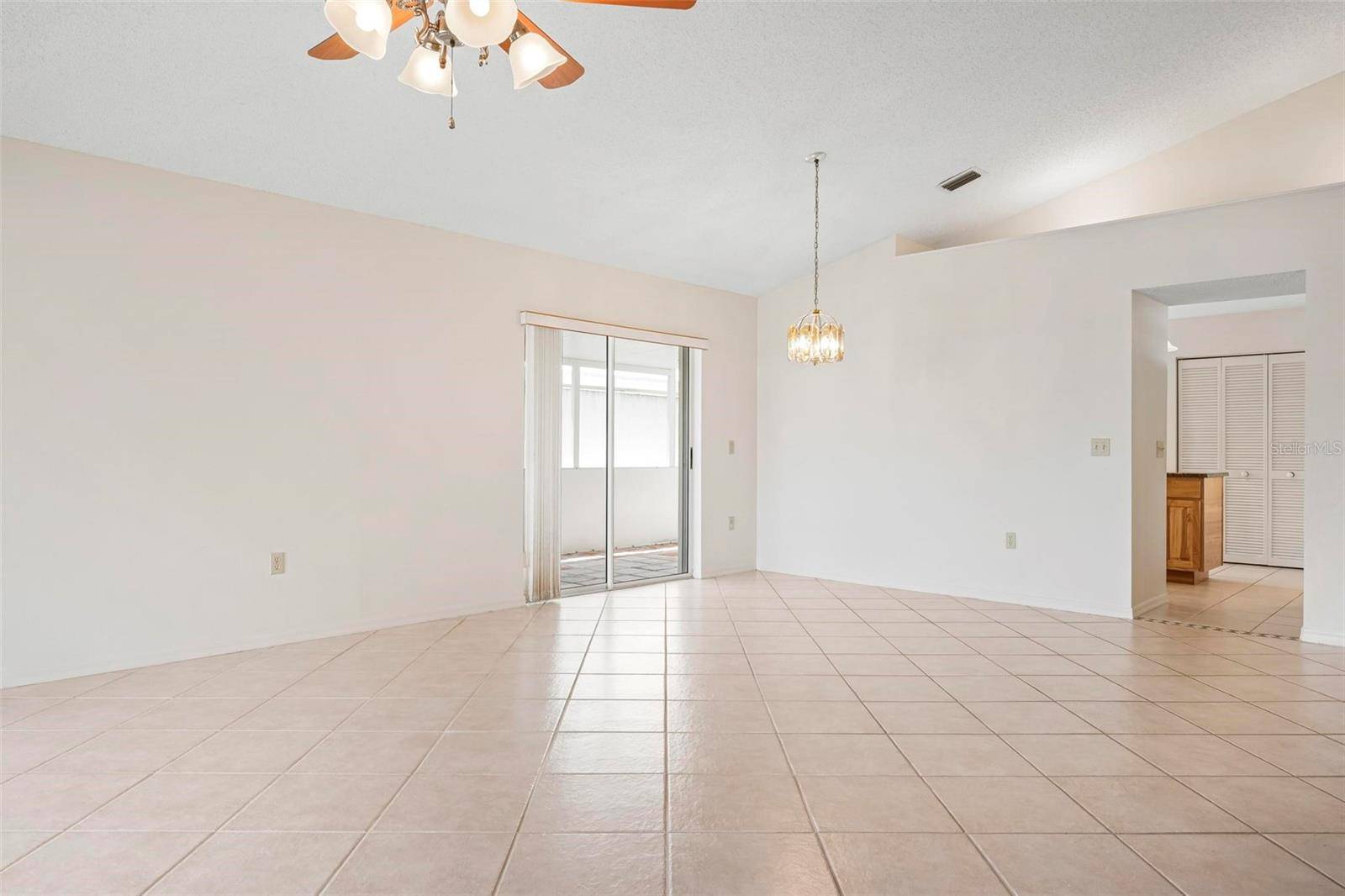 Venice, FL 34293,799 HARRINGTON LAKE DR N #73