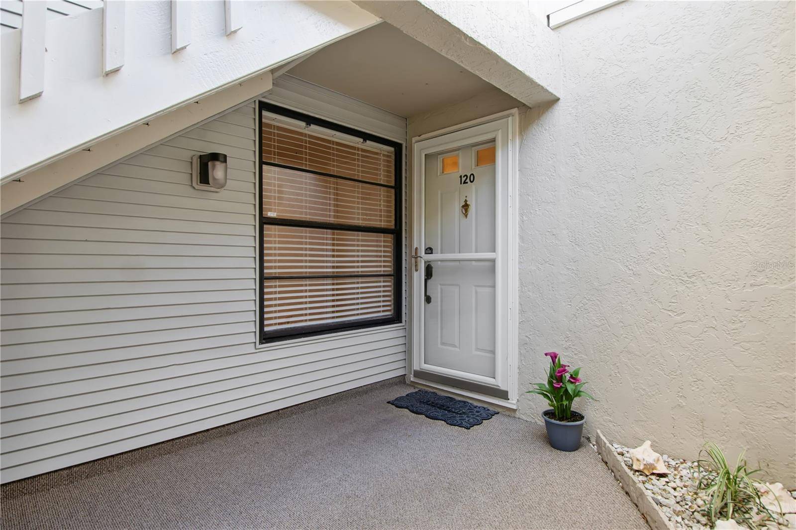 Venice, FL 34292,930 CAPRI ISLES BLVD #120