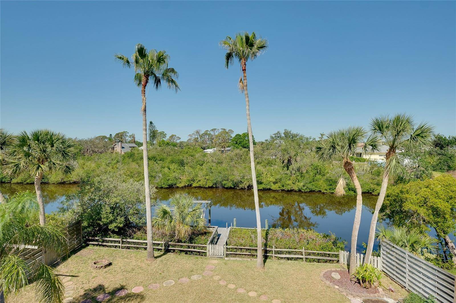 Venice, FL 34293,610 ALLIGATOR DR