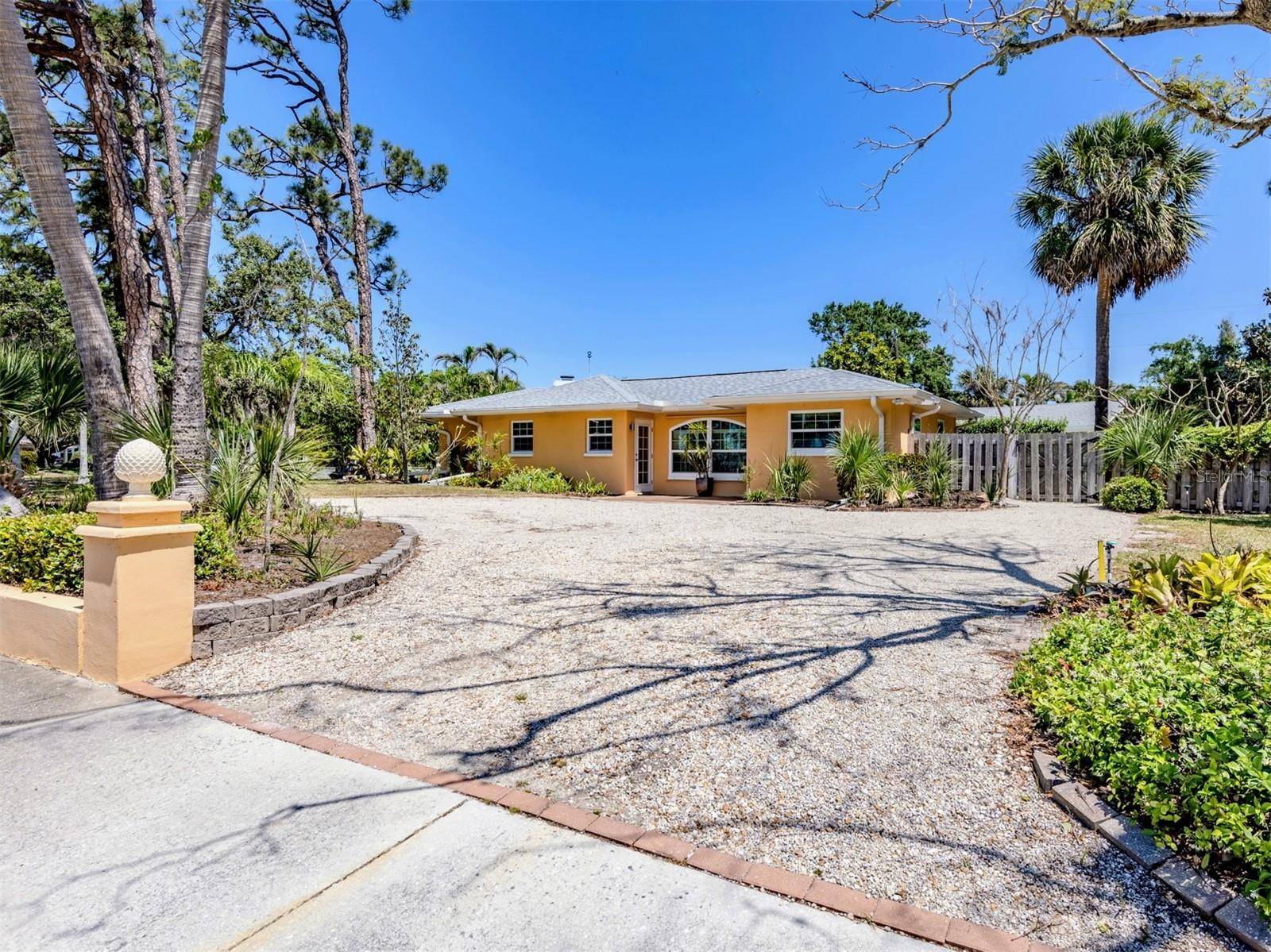 Venice, FL 34285,337 HARBOR DR S