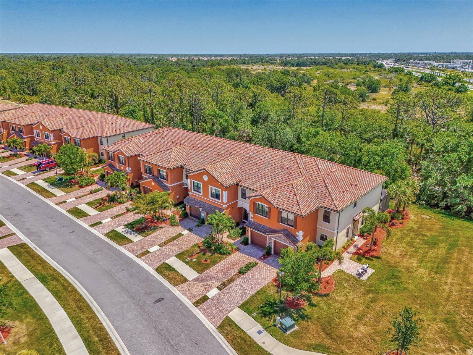 Venice, FL 34293,20290 LAGENTE CIR
