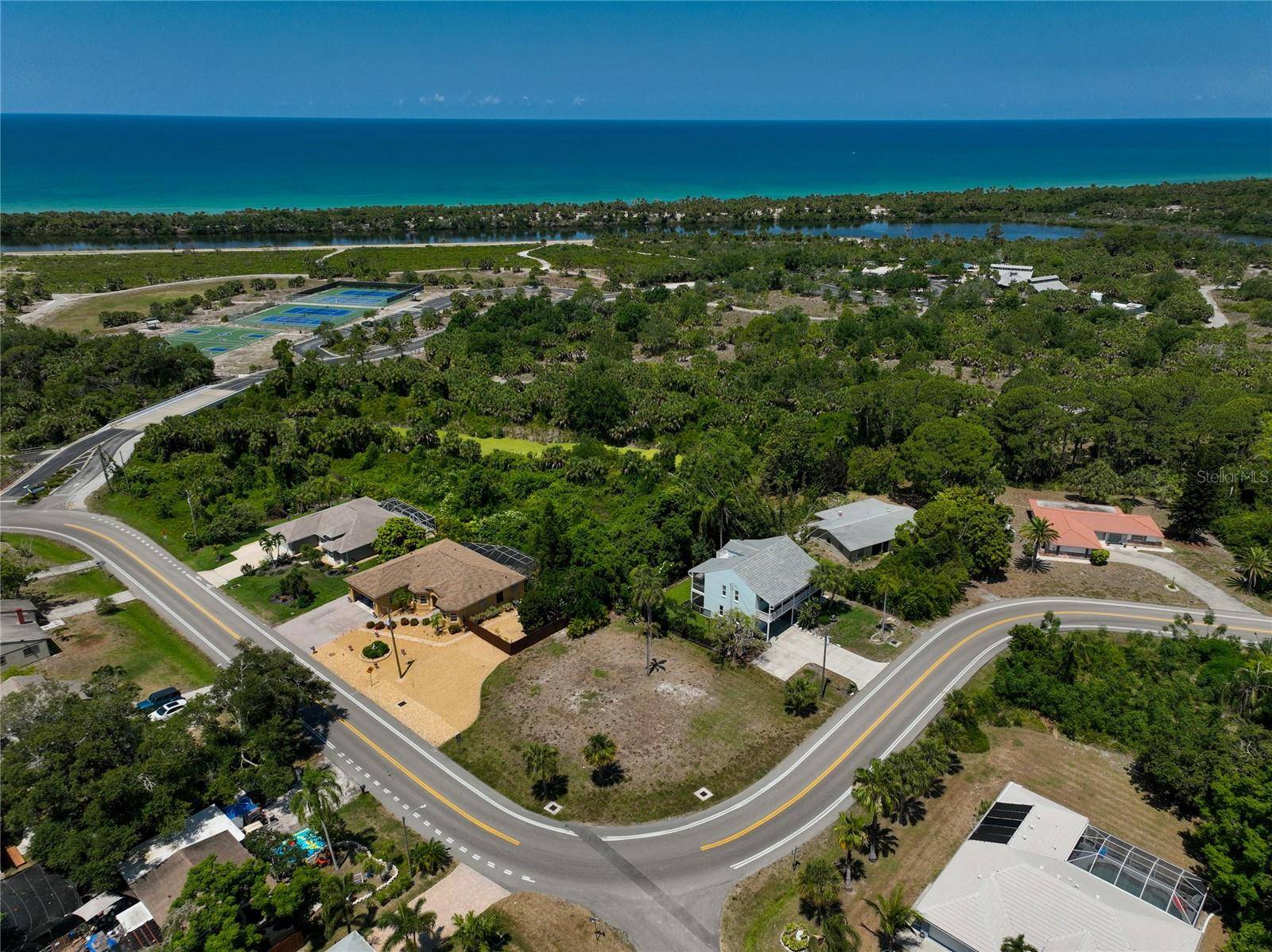 Venice, FL 34293,3808 SHAMROCK DR
