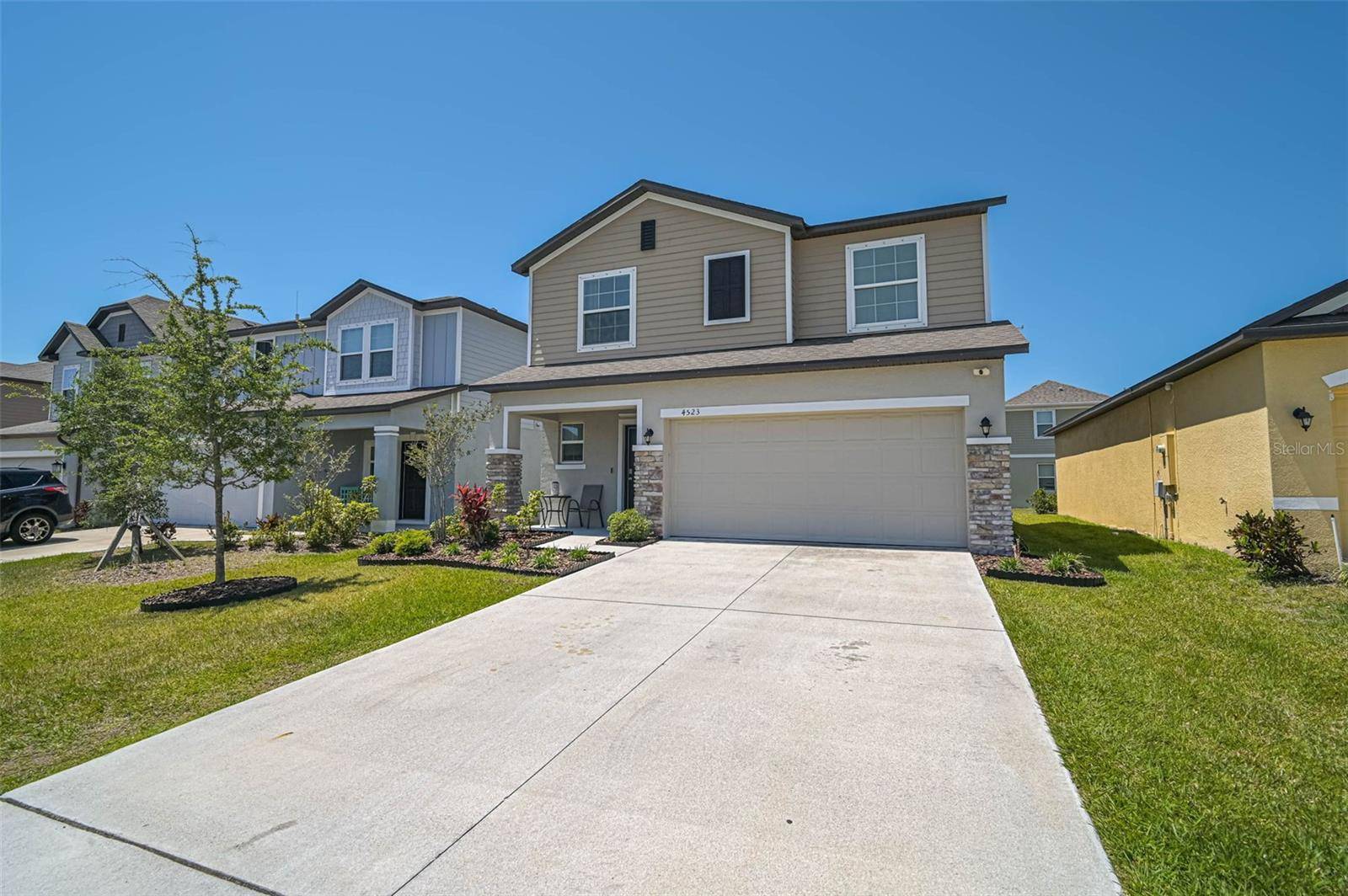 Palmetto, FL 34221,4523 BIRDSONG DR