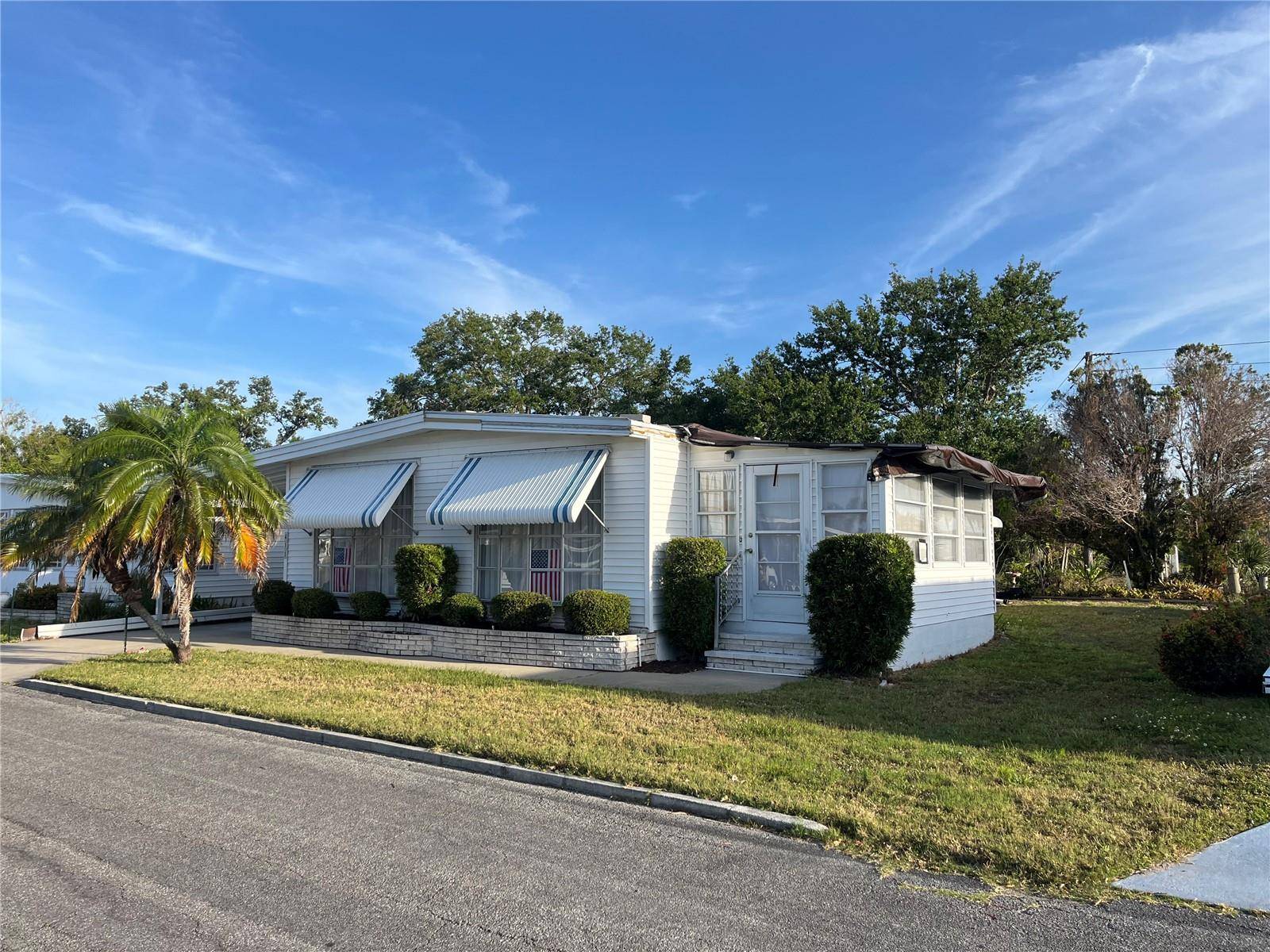 Venice, FL 34285,411 CERVINA DR N #493