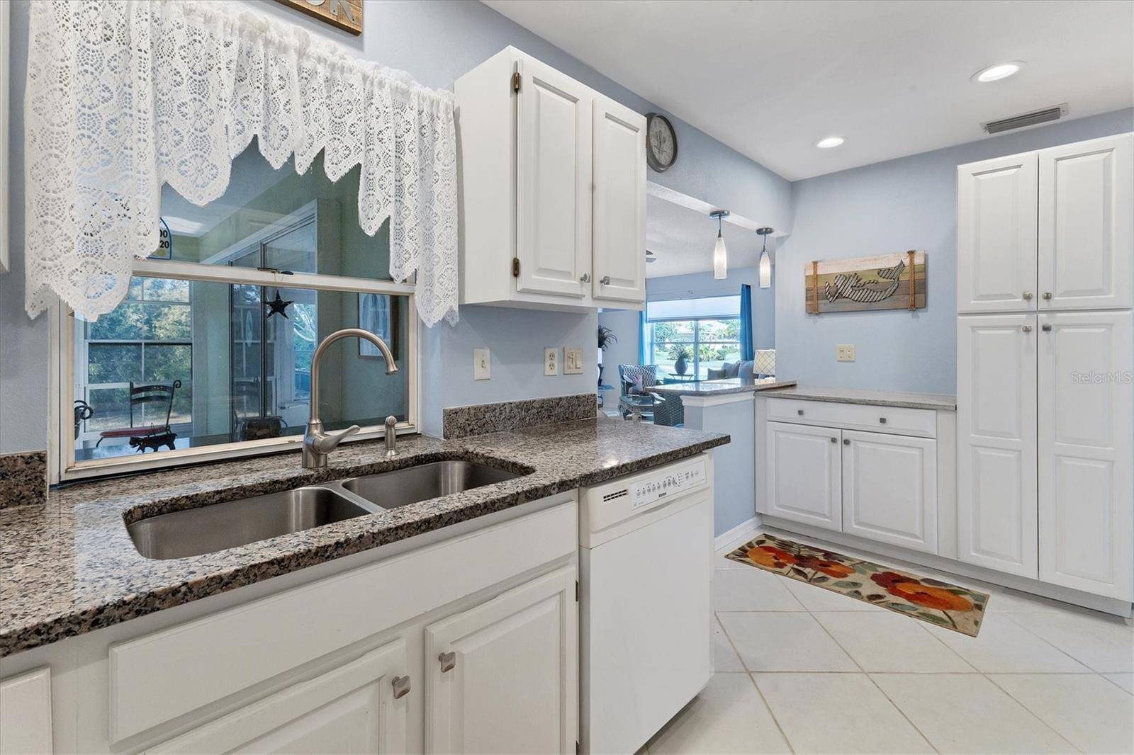 Venice, FL 34293,3181 E VILLAGE DR
