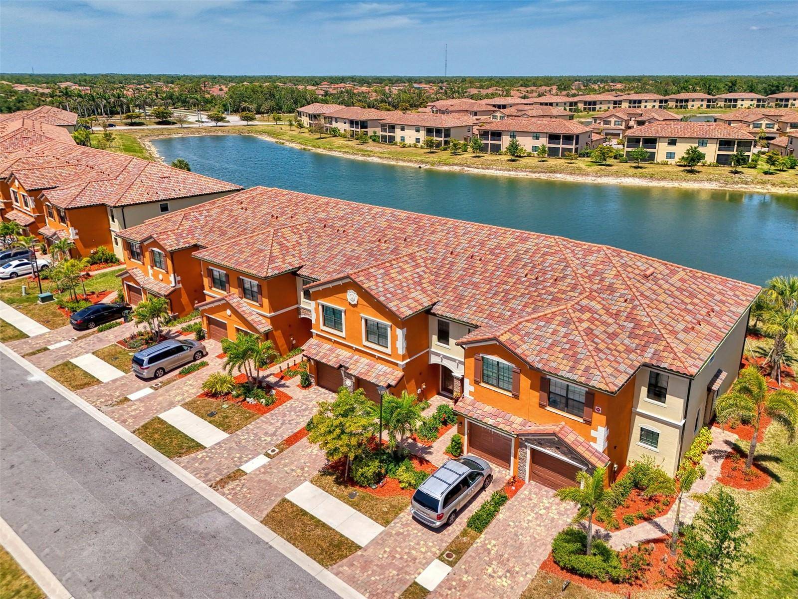 Venice, FL 34293,20390 LAGENTE CIR