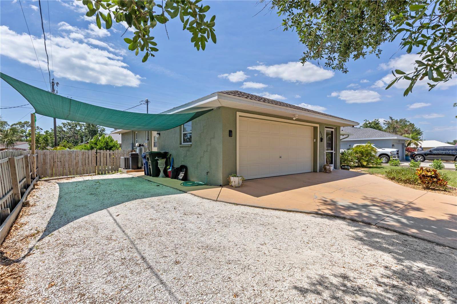 Venice, FL 34293,5264 ALBION RD