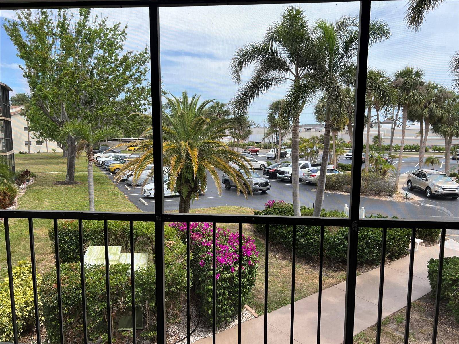 Venice, FL 34285,618 BIRD BAY DR S #212
