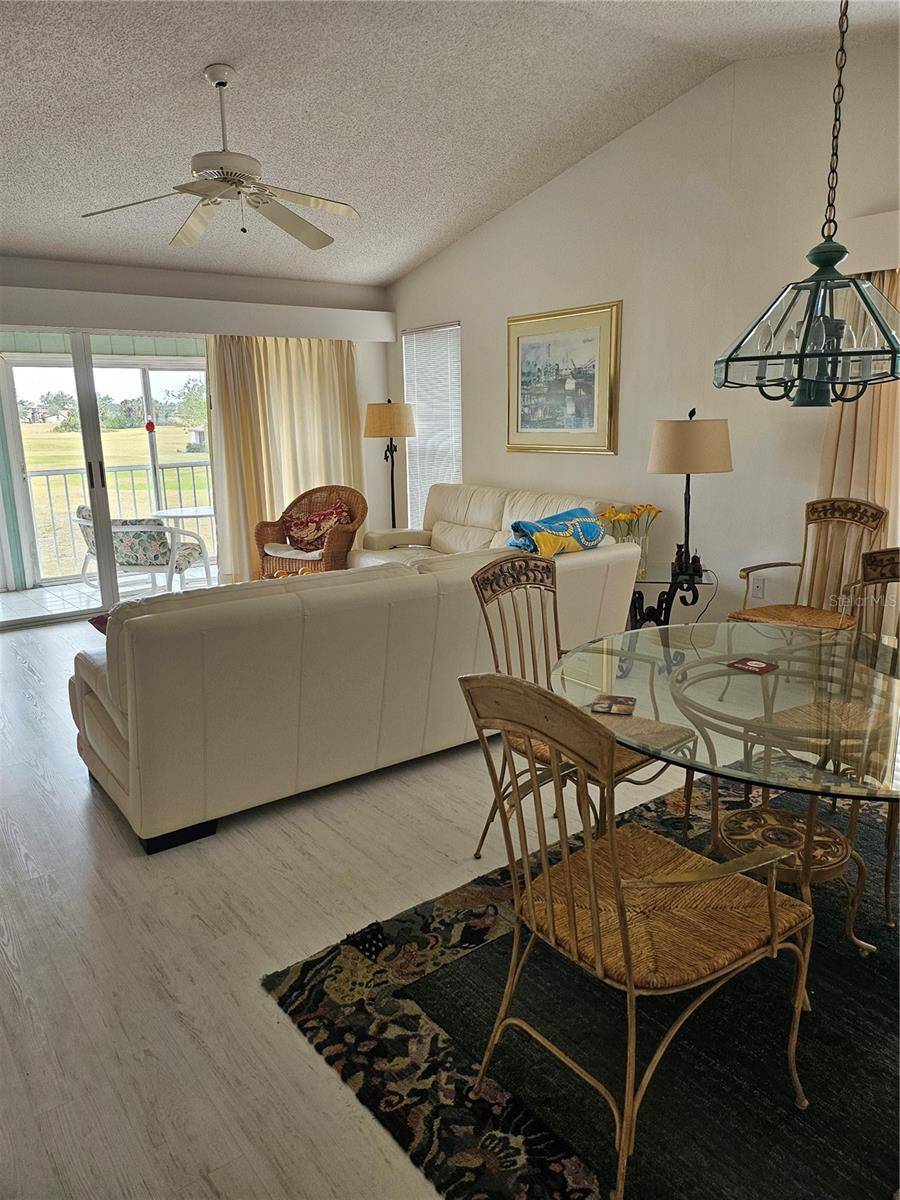 Venice, FL 34285,800 BIRD BAY DR W #206