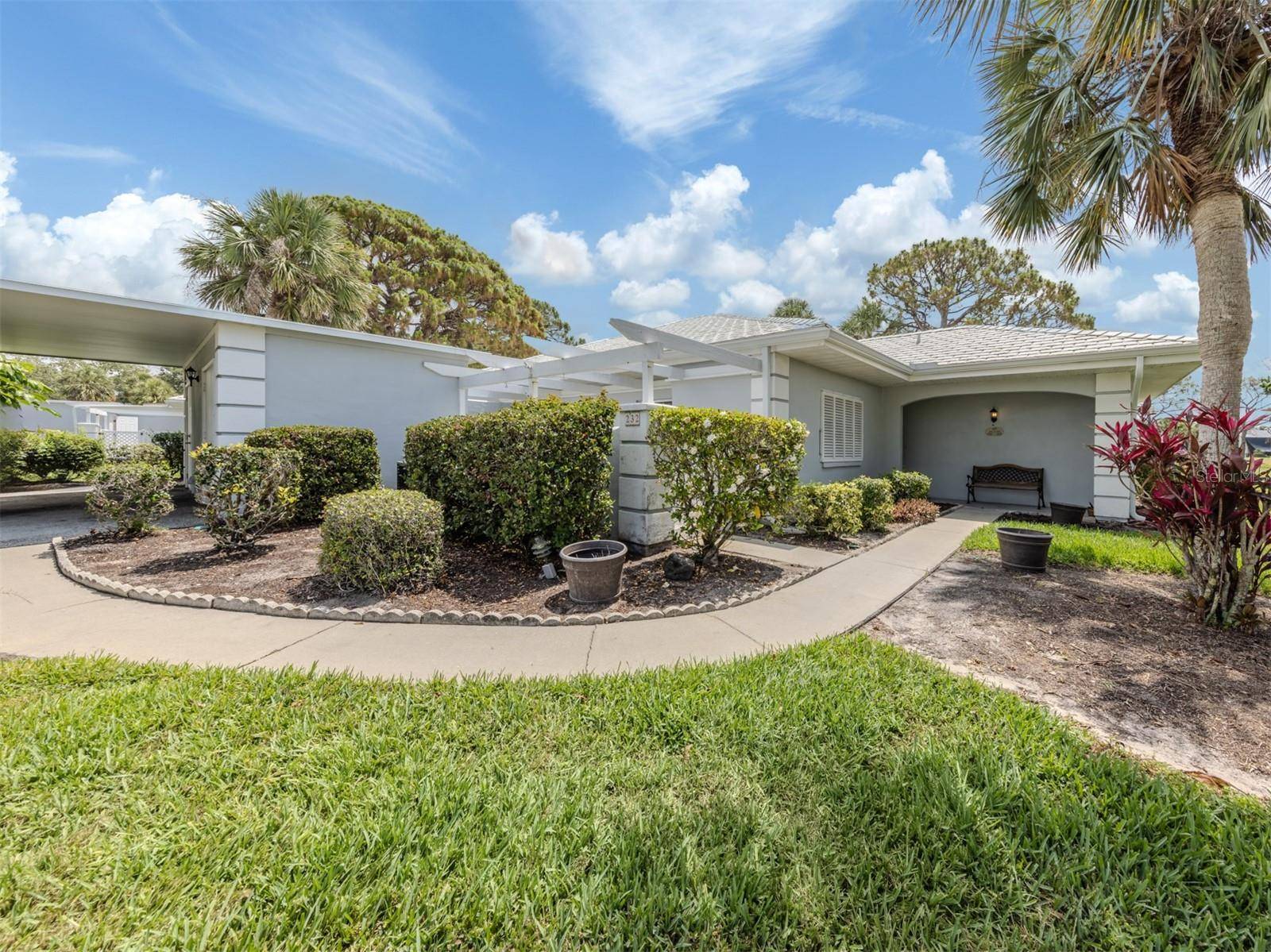 Venice, FL 34293,232 CERROMAR WAY #38