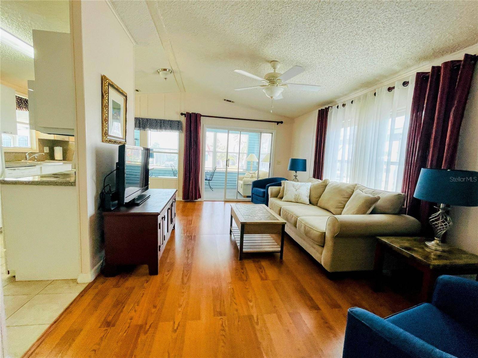 Venice, FL 34285,615 S GREEN CIR