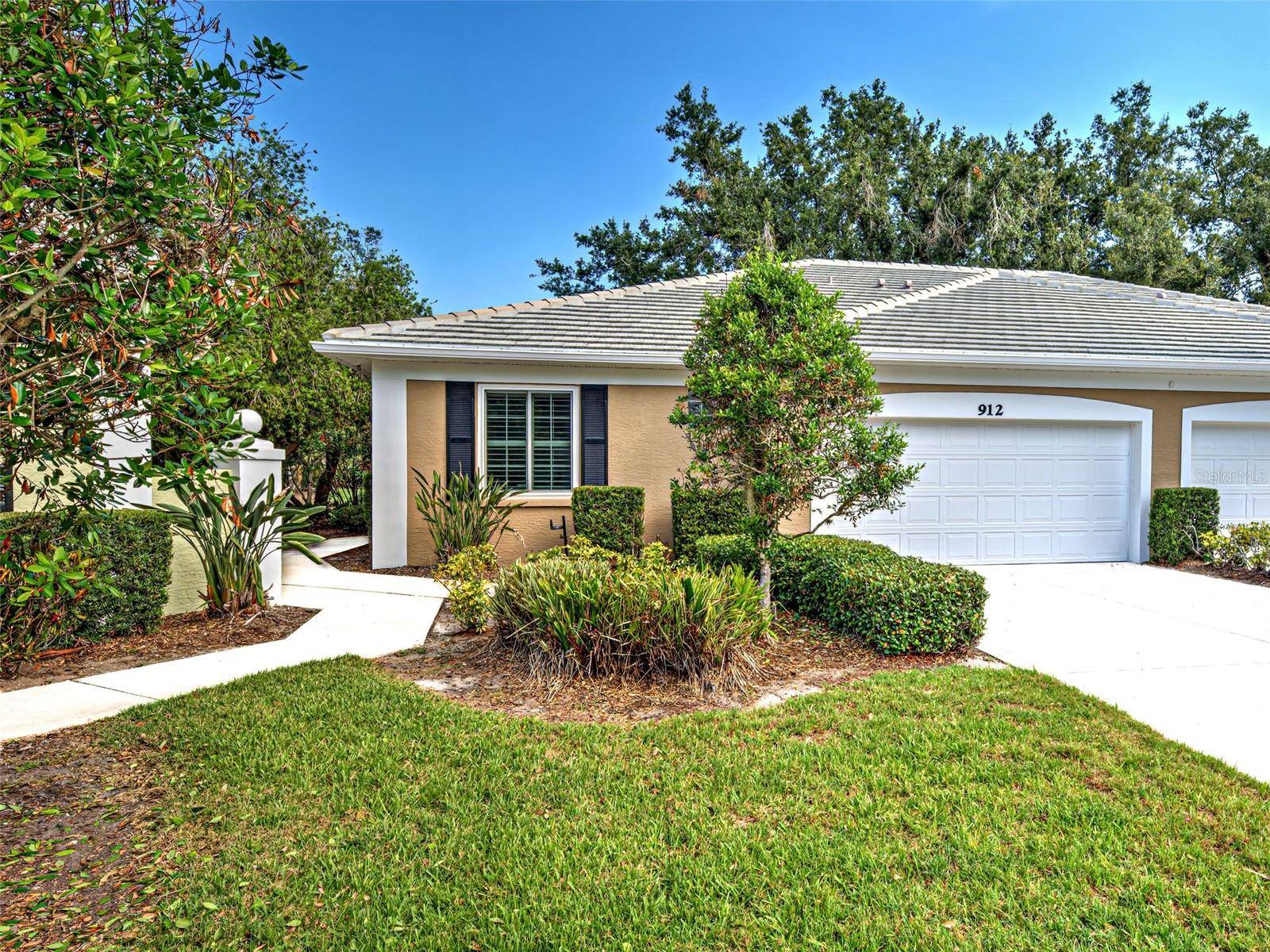 Venice, FL 34293,912 BARCLAY CT