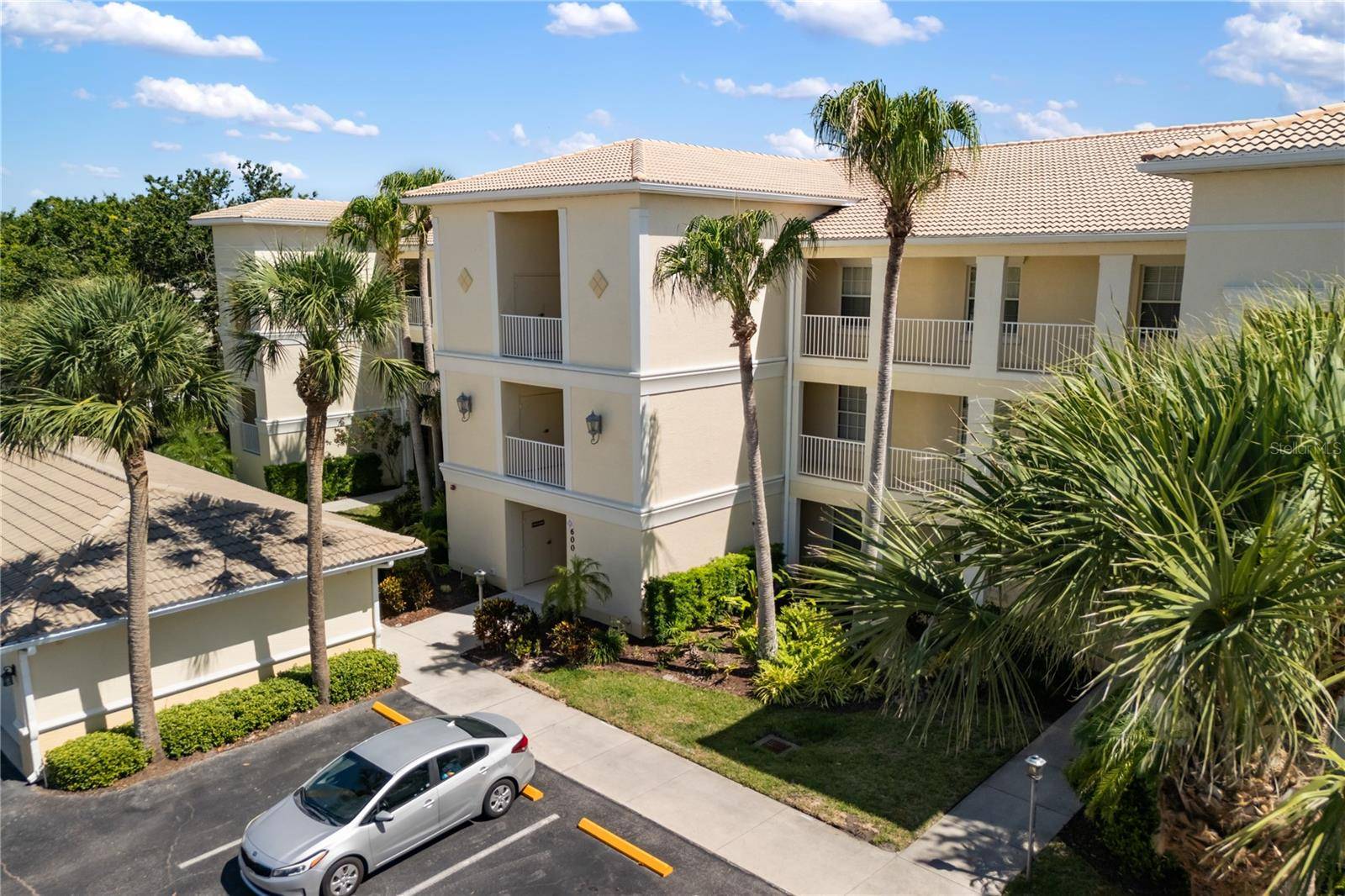 Venice, FL 34285,600 GARDENS EDGE DR #613